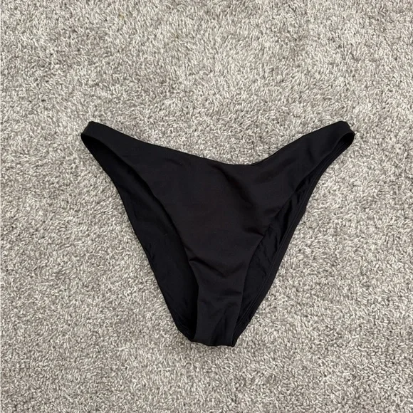 Left On Friday Black Dip Bottom - Picture 1 of 4